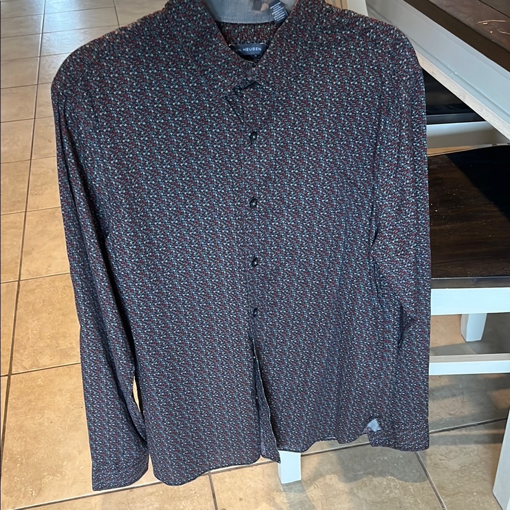 Van Heusen Men's Casual Button Down Shirt - Black and Red